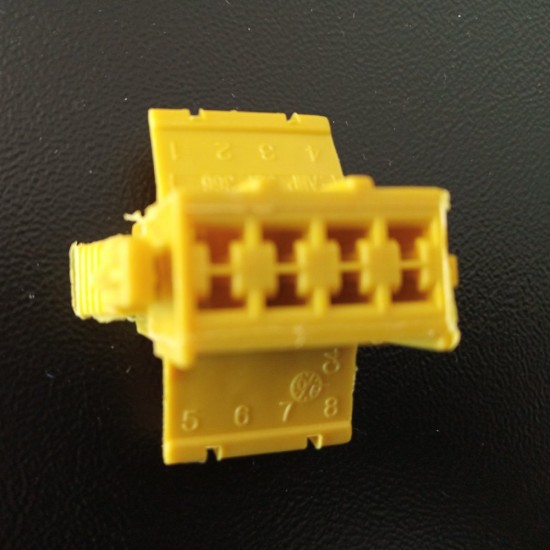 Socket AMP B yellow